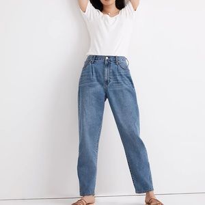Baggy Tapered Jean